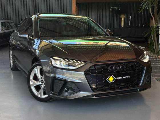 AUDI A4 2.0 TFSI GASOLINA PRESTIGE PLUS S TRONIC